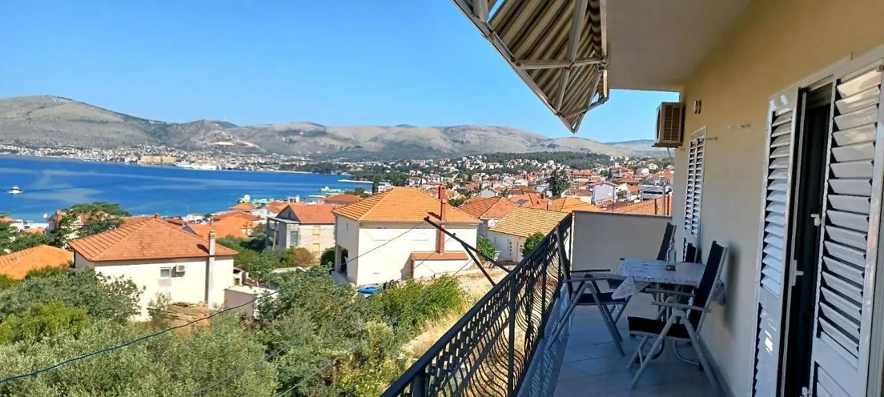 Apartament Apartman Nives Trogir