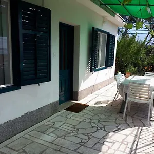 Neda Apartament
